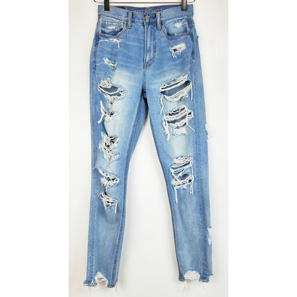 American eagle outfitters size 00 distressed high rise mom jeans light blue - Picture 2 of 12